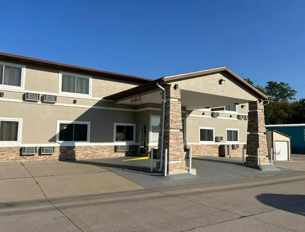 Deluxe Inn Capital O Nebraska City I 29 hotel detail image 3