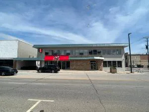 Econo Lodge hotel hero