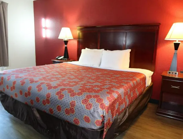 Econo Lodge Inn & Suites Evergreen hotel detail image 4