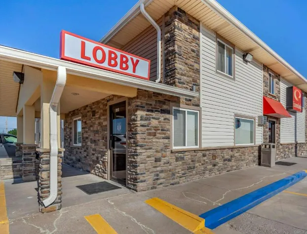 Econo Lodge Hays I-70 hotel detail image 1