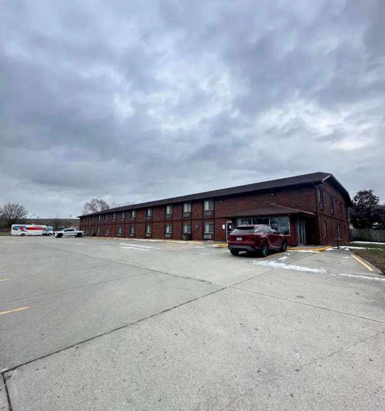 Denison Inn & Suites hotel hero