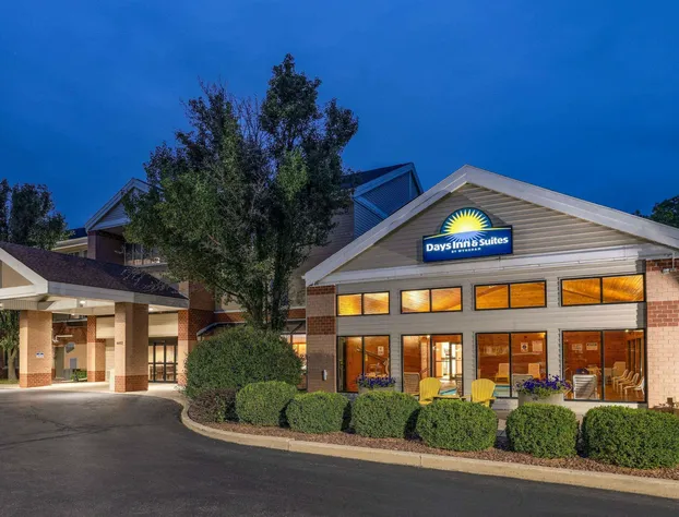 Days Inn & Suites by Wyndham Madison hotel detail image 1