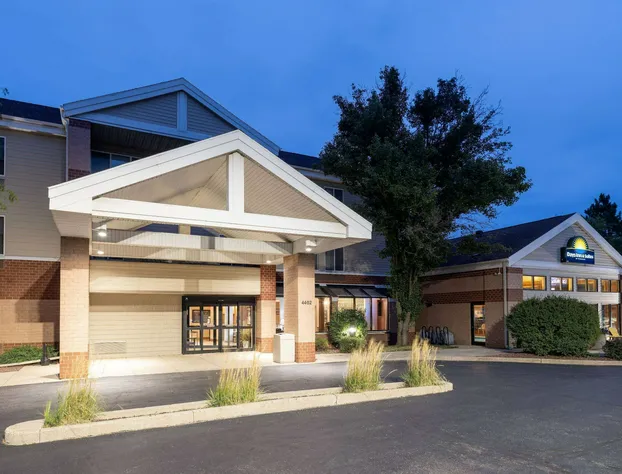 Days Inn & Suites by Wyndham Madison hotel detail image 2