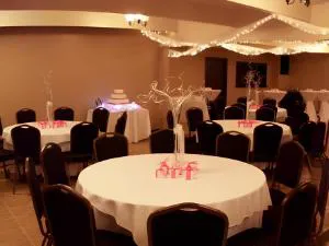 Northern Lights Inn Rugby hotel detail image 1