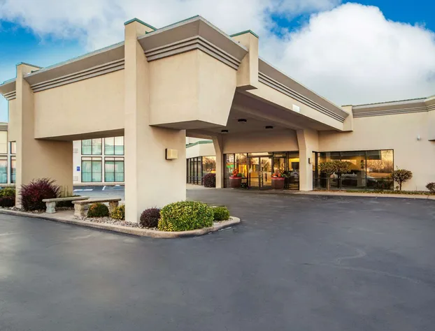 Quality Inn and Conference Center I-80 Grand Island hotel detail image 3