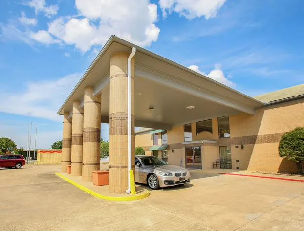 OYO Hotel Texarkana Trinity AR Hwy I-30 hotel detail image 2