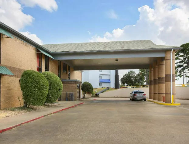 OYO Hotel Texarkana Trinity AR Hwy I-30 hotel detail image 1