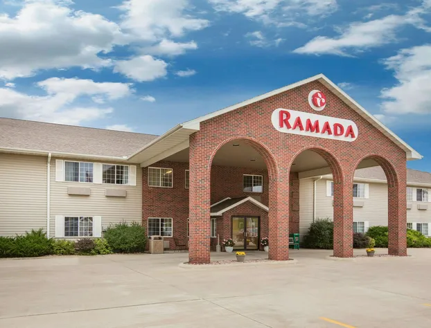 Ramada by Wyndham Spirit Lake/Okoboji hotel detail image 1