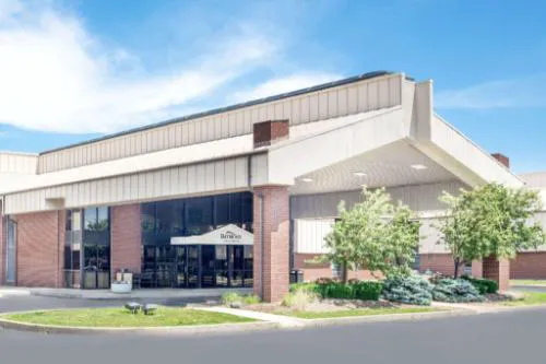 Baymont by Wyndham Muncie Near Ball State University hotel hero