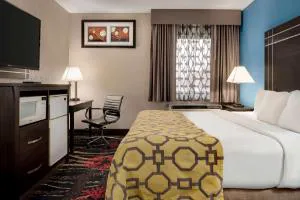 Baymont by Wyndham Muncie Near Ball State University hotel detail image 2