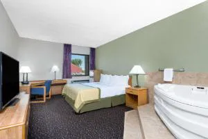 Baymont by Wyndham Muncie Near Ball State University hotel detail image 1