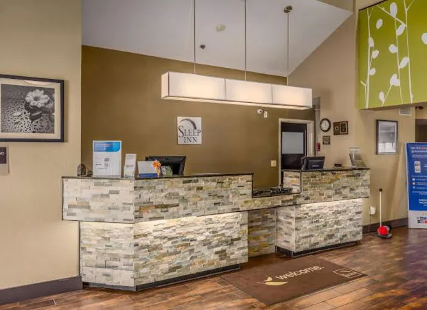 Rodeway Inn Albuquerque Airport hotel detail image 2