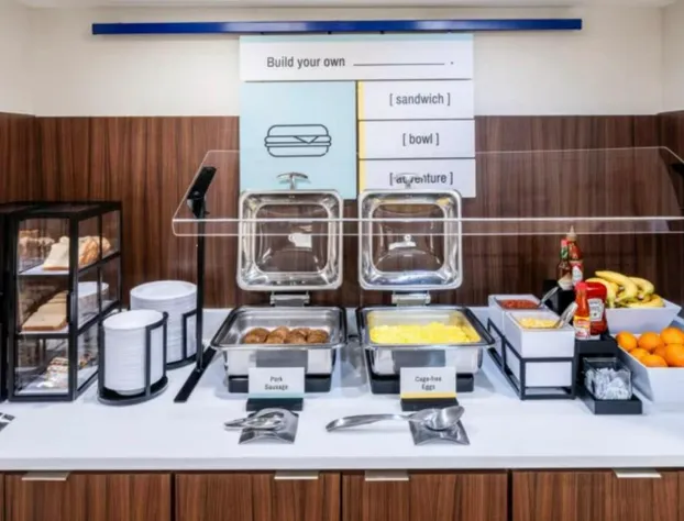 Garner Hotel Albuquerque Airport by IHG hotel detail image 1