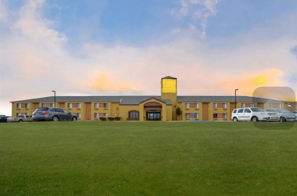 Pronghorn Inn hotel hero