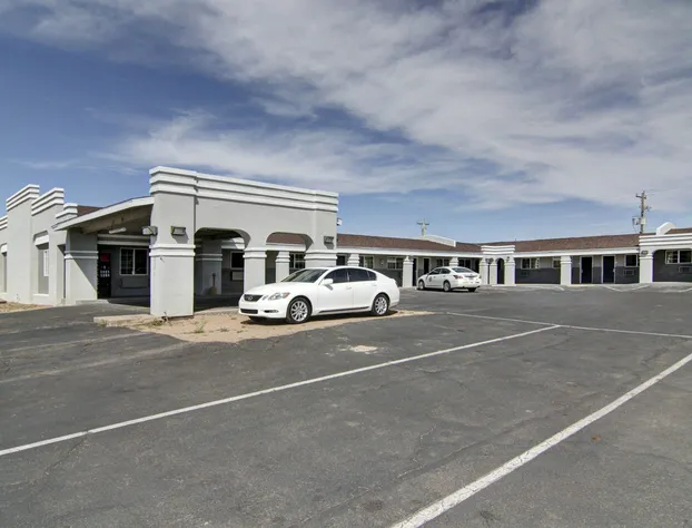 Econo Lodge hotel detail image 2