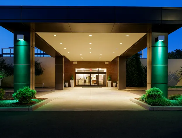 Holiday Inn Hotel & Suites Charleston West by IHG hotel detail image 1