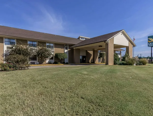 Quality Inn & Suites Stuttgart North hotel detail image 4