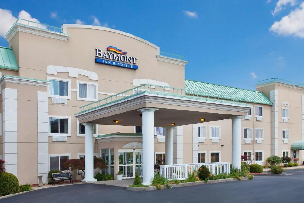 Baymont by Wyndham Dale hotel hero