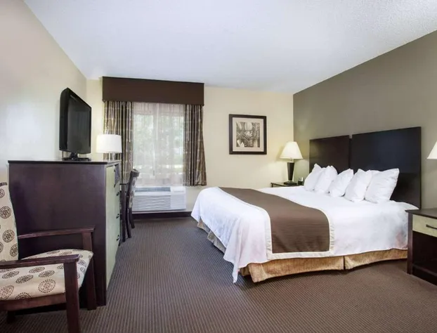 Baymont by Wyndham Dale hotel detail image 4