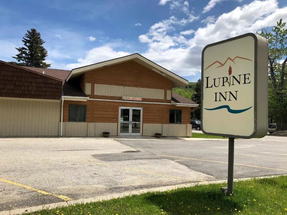 Lupine Inn Red Lodge MT hotel hero