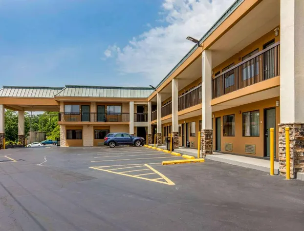 Quality Inn Kingston Springs hotel detail image 1