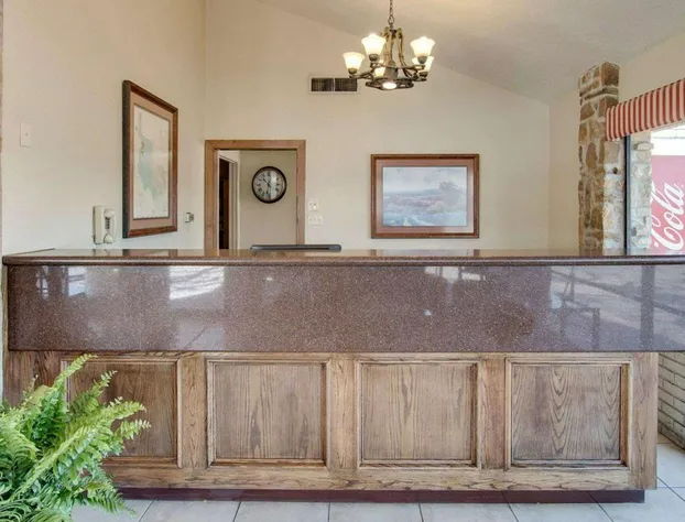 Days Inn by Wyndham Gatesville hotel detail image 2