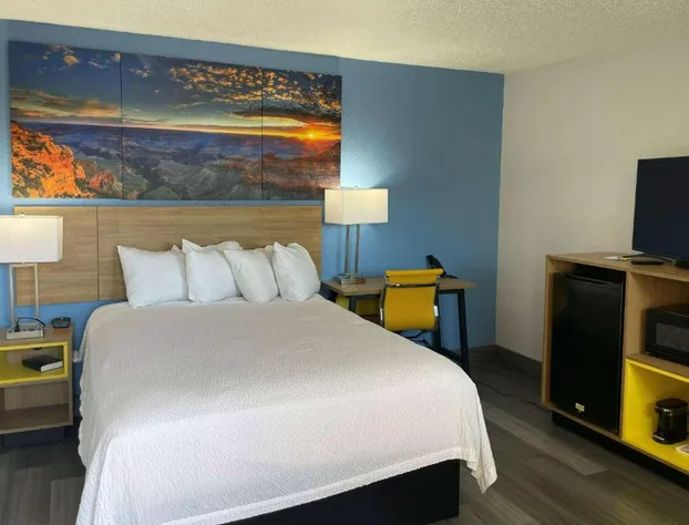 Days Inn by Wyndham Gatesville hotel detail image 4