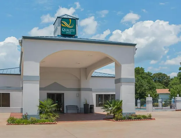 Quality Inn Carthage hotel detail image 2