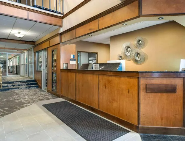 Best Western Green Bay Inn Conference Center hotel detail image 2