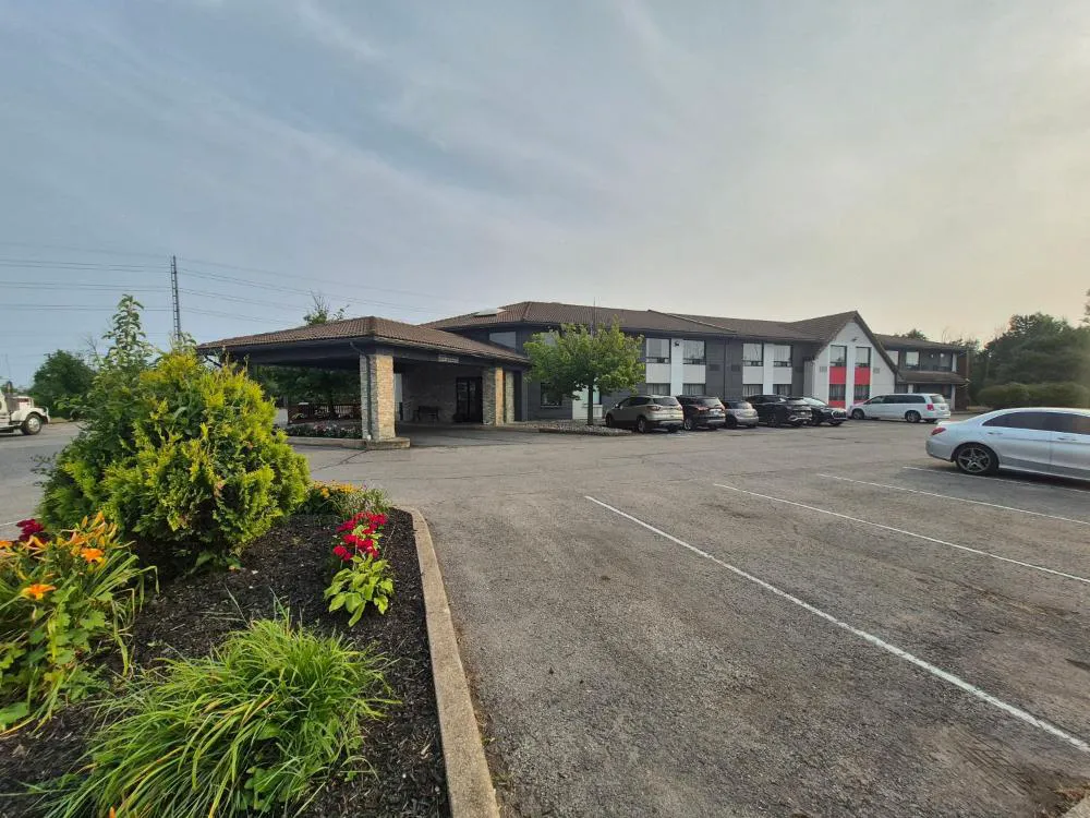 Comfort Inn hotel hero