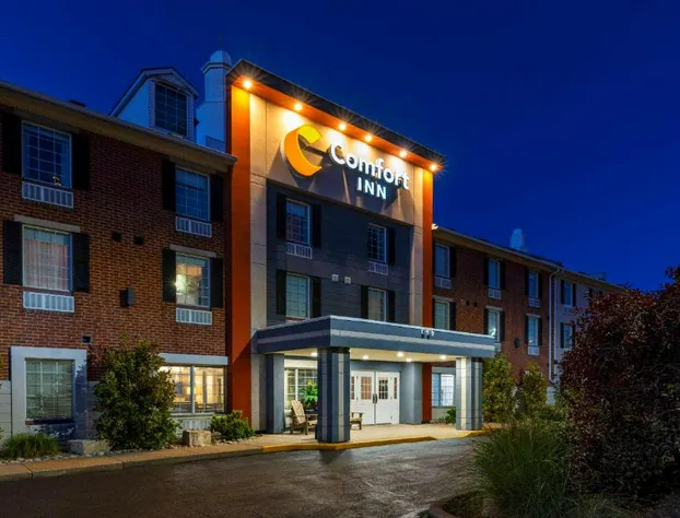 Comfort Inn Sarnia hotel detail image 1