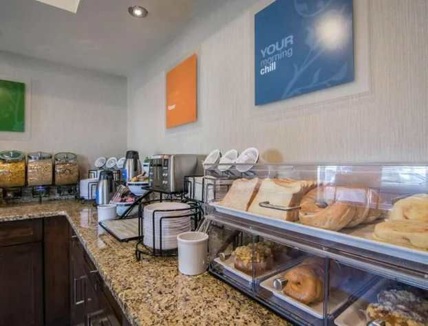 Comfort Inn & Suites Airport South hotel detail image 1