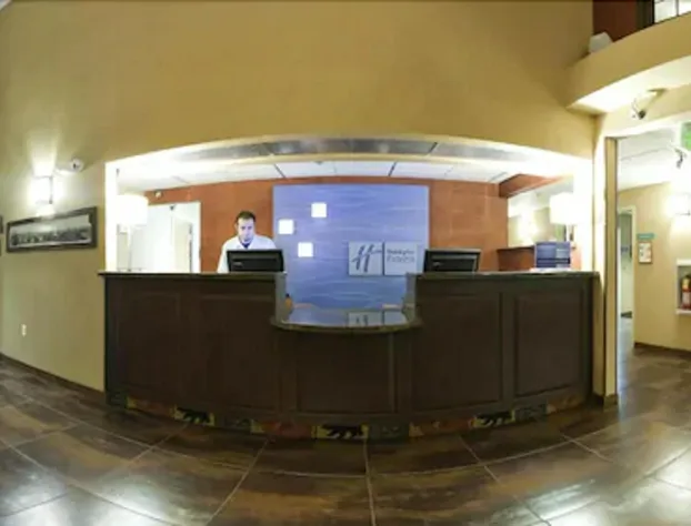 Holiday Inn Express Hotel & Suites Raton by IHG hotel detail image 4