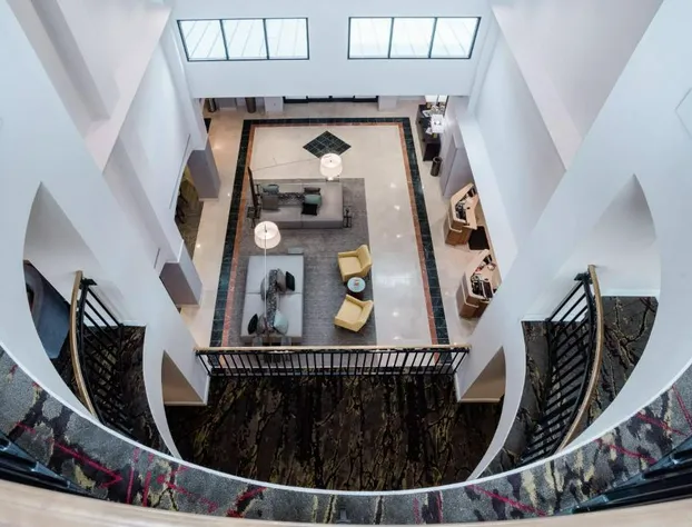 Courtyard by Marriott Hickory hotel detail image 4