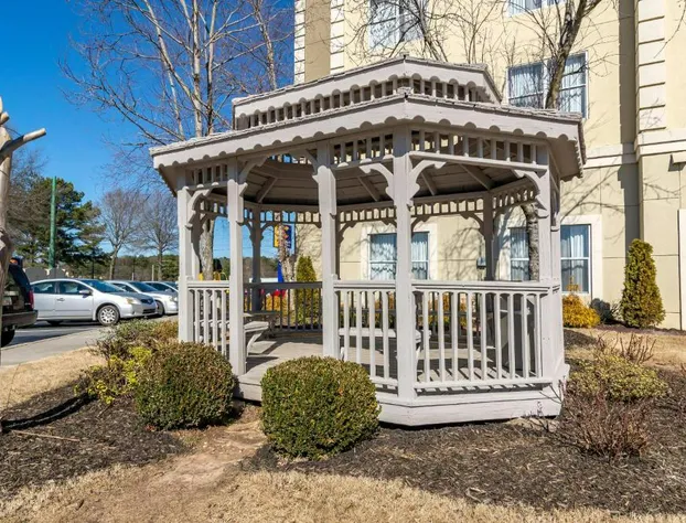 Comfort Inn & Suites near Six Flags hotel detail image 1