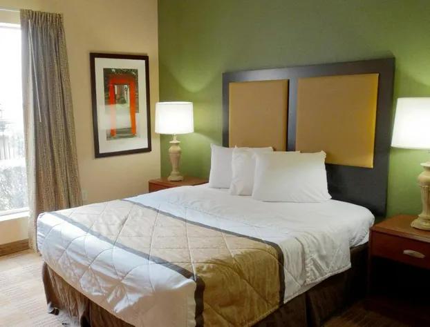 Suburban Studios Jackson North hotel detail image 4