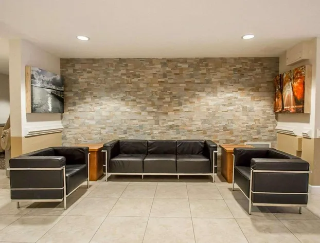 Suburban Studios Melbourne Airport hotel detail image 3