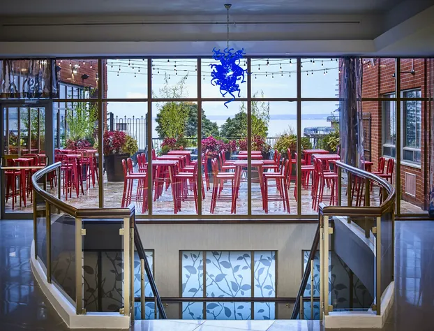 Waterfront Hotel Downtown Burlington hotel detail image 3