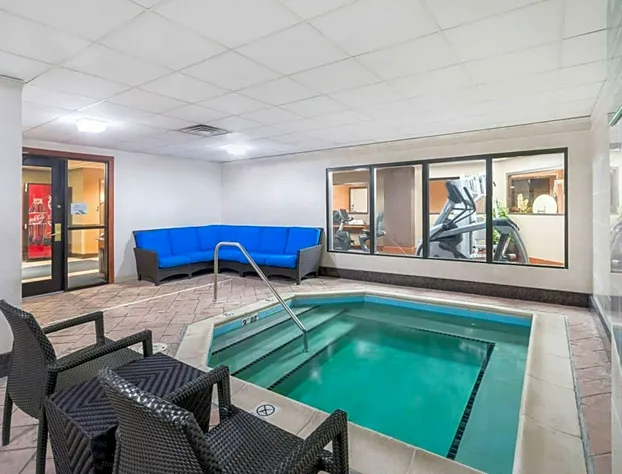 Wingate by Wyndham Lexington hotel detail image 3