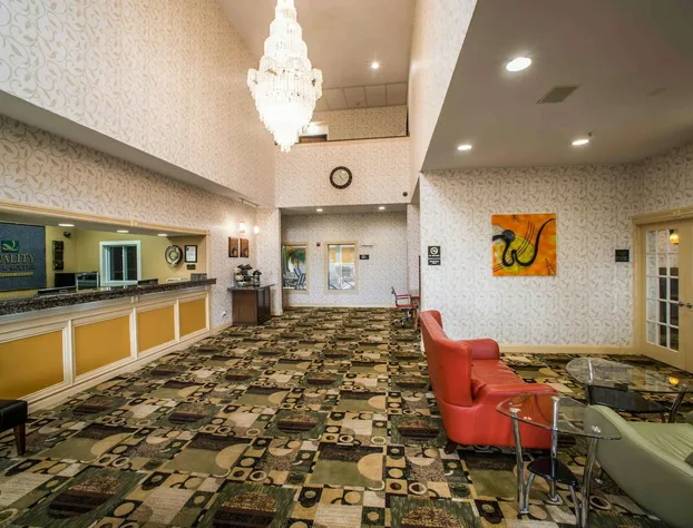 Quality Inn Litchfield Route 66 hotel detail image 2