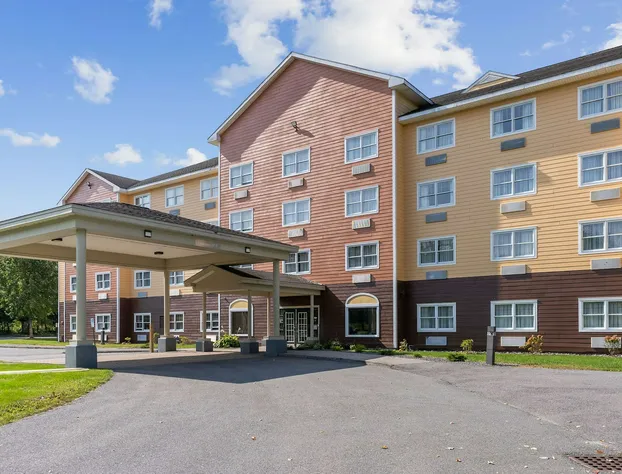 Ramada by Wyndham Saco/Old Orchard Beach Area hotel detail image 1