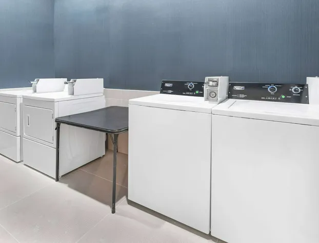 La Quinta Inn & Suites by Wyndham Pharr RGV Medical Center hotel detail image 3