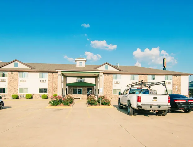 Super 8 by Wyndham McLean/Bloomington SW hotel detail image 2