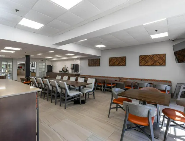 Country Inn & Suites by Radisson, Lake Norman Huntersville, NC hotel detail image 3