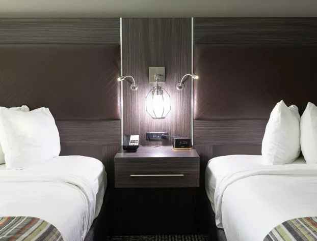 Country Inn & Suites by Radisson, Lake Norman Huntersville, NC hotel detail image 4
