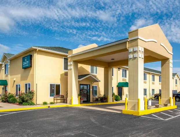 Quality Inn & Suites Brandenburg - Fort Knox hotel detail image 1