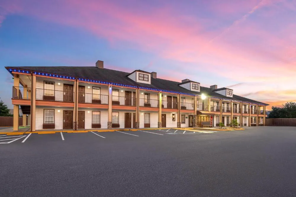 Baymont by Wyndham Commerce GA Near Tanger Outlets Mall hotel hero