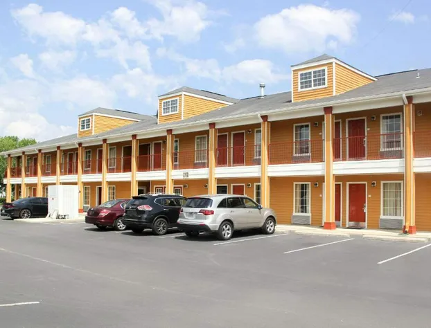 Quality Inn Albertville US 431 hotel detail image 1