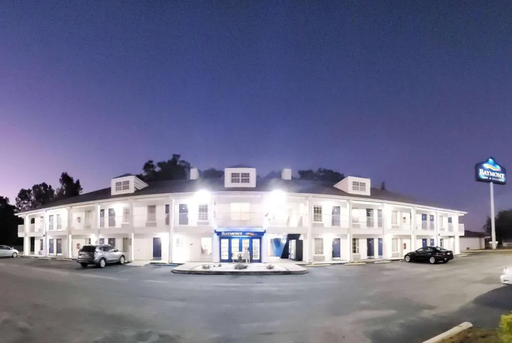 Baymont by Wyndham Eufaula hotel hero