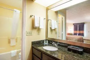 Quality Inn Hartwell hotel detail image 3